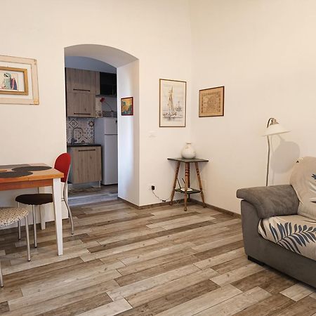B&B Interno Sg LʼAquila Buitenkant foto