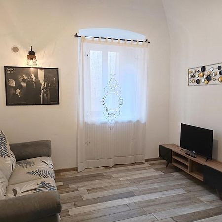 B&B Interno Sg LʼAquila Buitenkant foto